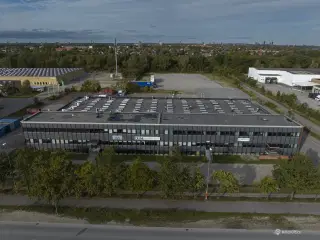 6.350 m² udendørsareal til opbevaring og/eller parkering