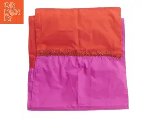 Tørklæde af silke i pink og rød/orange (str. 36x150 cm)