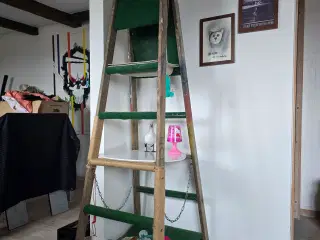 Speciallavet kattetårn og kradsebræt 😻