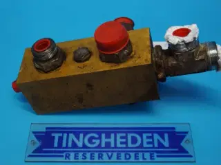 Case 9120 Ventilblok 87611498