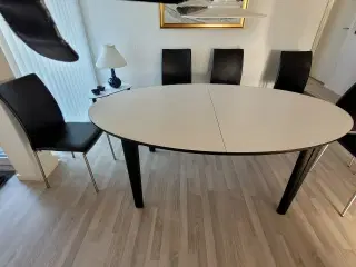 Skovby spisebord og skænk