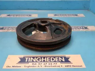 MacDon D60 Remskive 338585A1