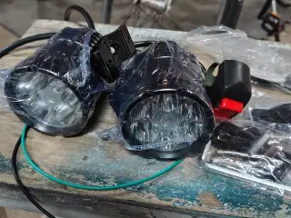 Ekstra halogen til mc og blinklys 