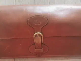 🎯 Rey Pavon Cal. 12 - Eksklusivt rensesæt i læder