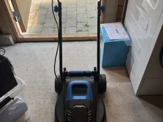 Plæneklipper til batteri
