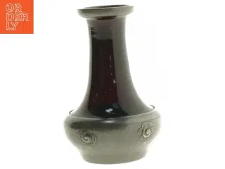 Gl. vase med tin(str. 14 cm)
