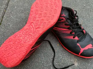 Puma indendørs fodboldsko