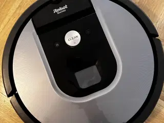 iRobot Roomba 975
