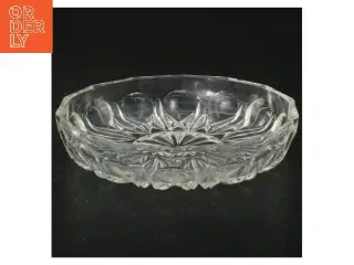 Glas assiet (str. 14 cm diameter og 3 cm høj)