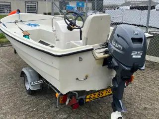 Nyere motor, Cresent båd og trailer