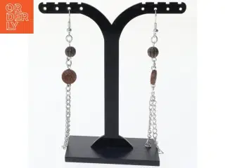 Øreringe med vedhæng (str. 9 x 1 cm)