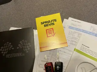 Flot bil i hvid farve vw golf