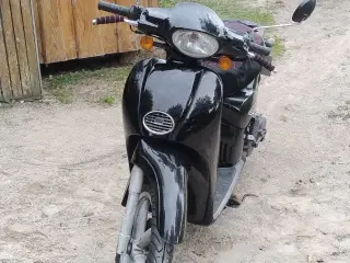 VINTERTILBUD - MOTORCYKEL, APRILIA SCARABEO 100 