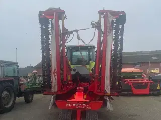 Kuhn FC 883 R A