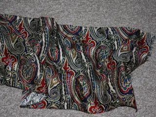 Halstørklæde 147 cm x 29,5 cm