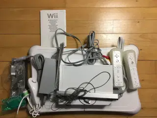 Wii med sports tilbehør. Boksning. Balancetræning