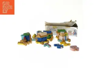 Fødselsdagstog til lys i træ togsæt (str. 7 cm)