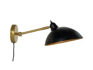 Dyberg-Larsen væglampe 