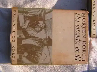 1 Ældre fin Morten Korch bog.