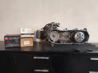 Nyrenoveret PGO-motor 50cc til G-max og hot50