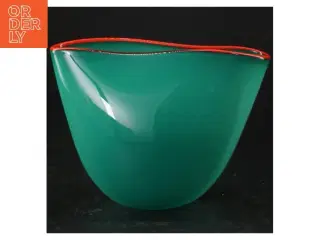 Glaskunstvase fra Bülow (str. 15 x 11 cm)