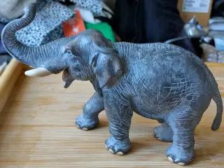 Schleich Elefant
