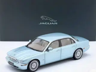 1:18 Jaguar XJ6(X350)