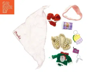 Blandet børnelegetøj og tilbehør (str. 7,5 x 6 cm)