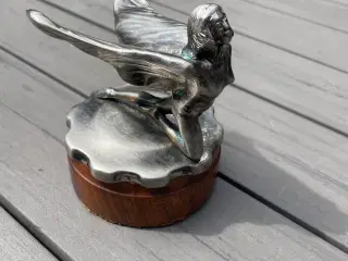 Kølerfigur, smuk bevinget kvinde