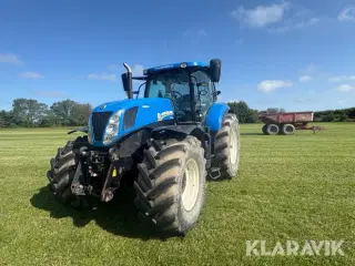 Traktor New Holland T7.220
