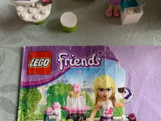 Lego friends sælges..