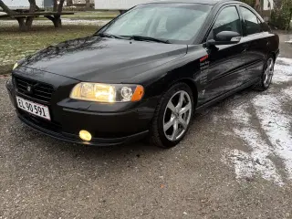 Volvo S60 kører fejlfri og godt