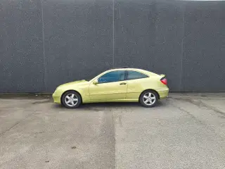 Mercedes-Benz C200 d 2,2 CDI 122HK 3d 6g