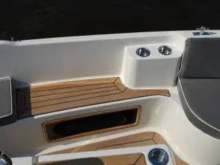 Interboat 19