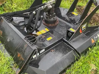- - - cat brushcutter 118