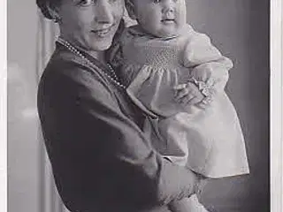 Kronprinsesse Ingrid og Prinsesse Margrethe