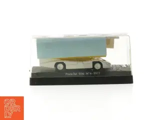 Porsche 936 modelbil fra Solido (str. 15x7 cm)