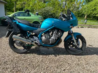 Yamaha xj 600