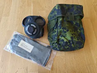 ABC taske med M/69 gasmaske og hansker