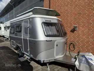 2023 - Eriba Touring 430 Legend   Lækker rejsevogn med fast dobbeltseng fra Hinshøj Caravan
