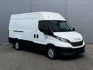 Iveco Daily 2,3 35S16 12m³ Van AG8