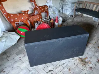 Kraftig hyndeboks