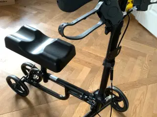 Knærollator til brug efter ben operation