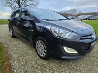 Hyundai i30 1,6 CRDi 110 Comfort CW Eco