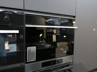 Kombiovn WHIRLPOOL W11 MW161