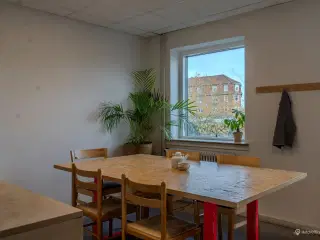 Lyst og hyggeligt lejemål på 108 m²
