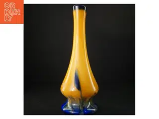 Glasvase (str. 33 cm. 13 cm i diameter. ja. ja)