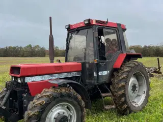 Traktor IH956XL 4W