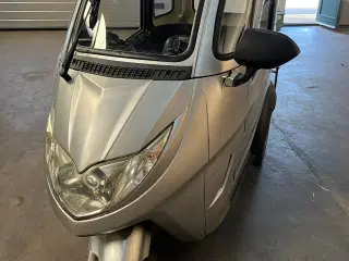 Hyker kabinescooter