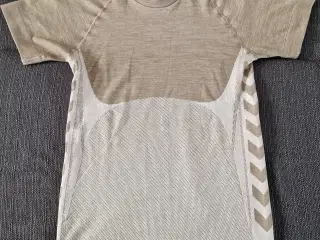 Hummel T-shirt str L